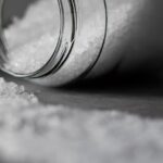 Gramm-Menge von einem Teelöffel Salz